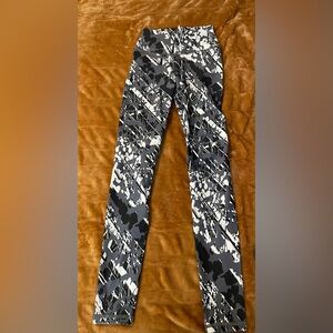 Fabletics High Waisted yoga pants